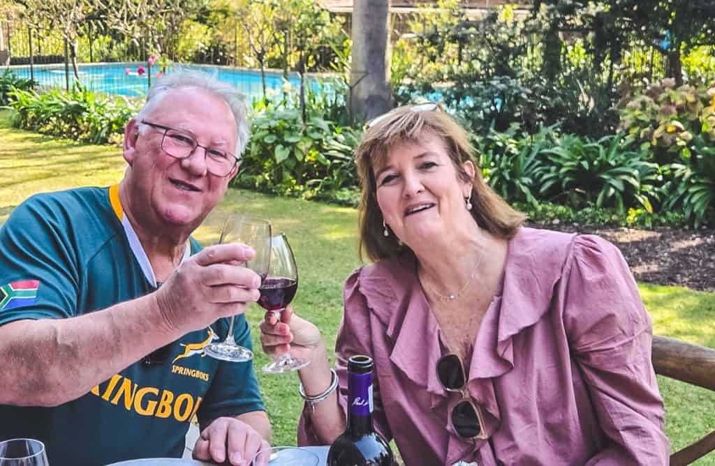 a8109e60-a800-2d9f-13be-2edfae1a992e Wine Club members enjoying Black Dog Malbec